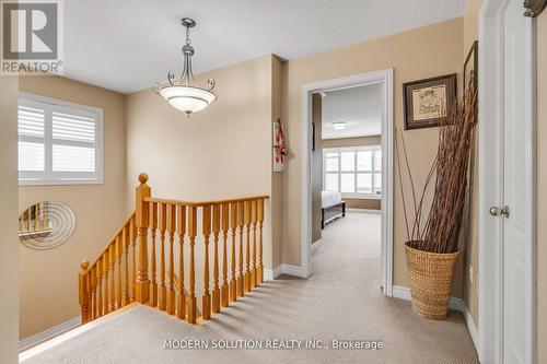 552 Wildgrass Road, Mississauga, ON - Indoor Photo Showing Other Room