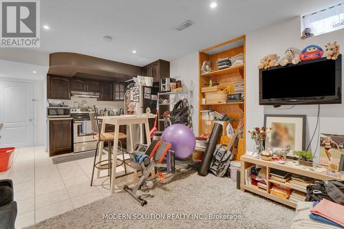 552 Wildgrass Road, Mississauga, ON - Indoor