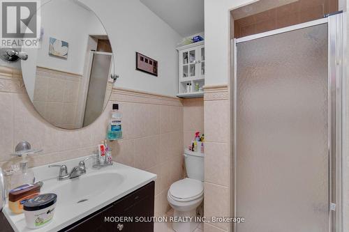 552 Wildgrass Road, Mississauga, ON - Indoor Photo Showing Bathroom