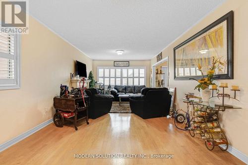 552 Wildgrass Road, Mississauga, ON - Indoor