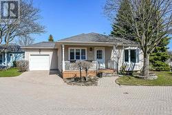 232 SILVERBIRCH BOULEVARD Hamilton, ON L0R 1W0