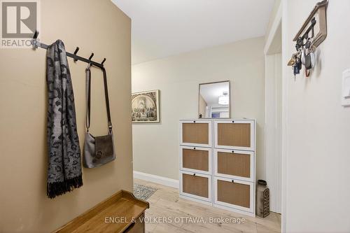 B - 35 Robinson Avenue, Ottawa, ON - Indoor Photo Showing Other Room