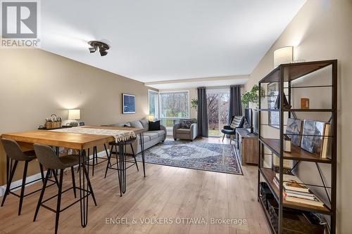 B - 35 Robinson Avenue, Ottawa, ON - Indoor