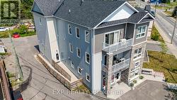 17 MOORE STREET Carleton Place, ON K7C 2R4