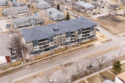 105-700 Allegheny Dr, Winnipeg, MB 