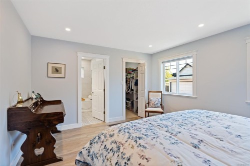 2590 Sinclair Rd, Saanich, BC 