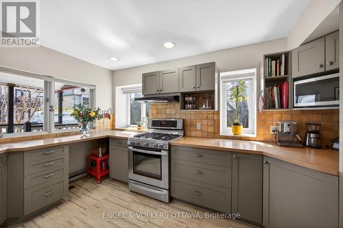 424 Lochaber Avenue, Ottawa, ON - Indoor Photo Showing Kitchen