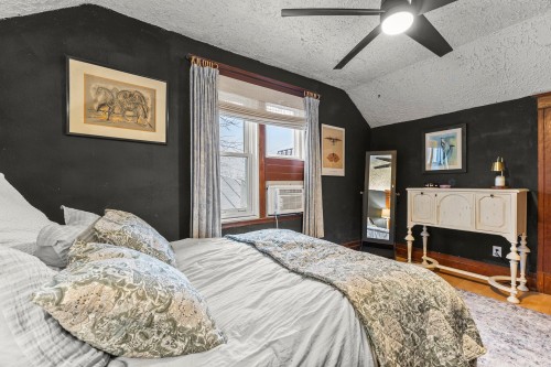 Chambre à coucher principale - 94 Rue St-Pierre, Rigaud, QC - Indoor Photo Showing Bedroom