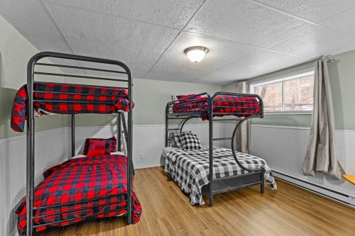 Chambre à coucher - 1170 Ch. De La Rivière-Blanche, Saint-Jean-De-Matha, QC - Indoor Photo Showing Bedroom