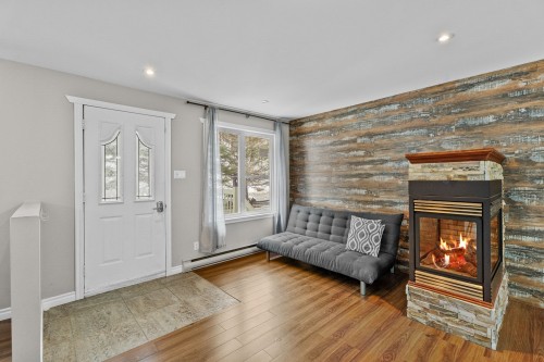 Boudoir - 1170 Ch. De La Rivière-Blanche, Saint-Jean-De-Matha, QC - Indoor Photo Showing Living Room With Fireplace
