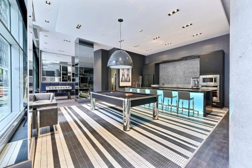 Game Room - 2610-405 Rue De La Concorde, Montréal (Ville-Marie), QC - Indoor Photo Showing Other Room