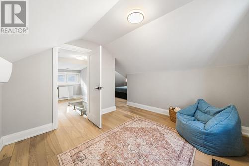 335 St Clair Avenue E, Toronto, ON - Indoor Photo Showing Other Room