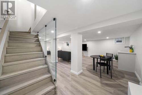 335 St Clair Avenue E, Toronto, ON - Indoor