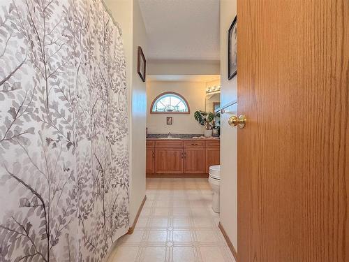 173038 60 (Kola) Road N, Virden, MB - Indoor