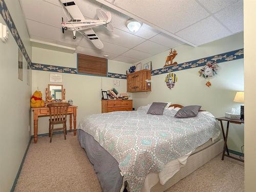 173038 60 (Kola) Road N, Virden, MB - Indoor Photo Showing Bedroom