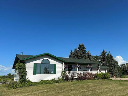 173038 60 (Kola) Road N, Virden, MB - Outdoor With Deck Patio Veranda