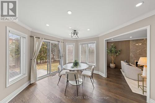 33 Hutton Crescent, Caledon, ON - Indoor Photo Showing Dining Room