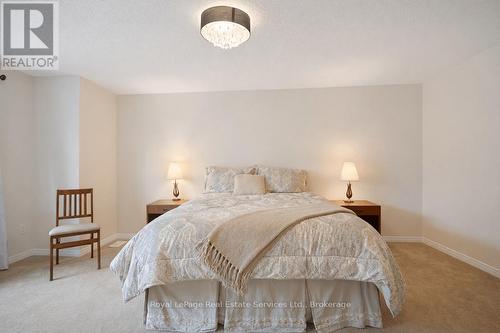 11 - 255 Summerfield Drive, Guelph (Pineridge/Westminster Woods), ON - Indoor Photo Showing Bedroom