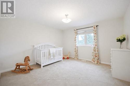 11 - 255 Summerfield Drive, Guelph (Pineridge/Westminster Woods), ON - Indoor Photo Showing Bedroom