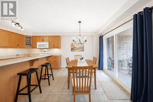 11 - 255 Summerfield Drive, Guelph (Pineridge/Westminster Woods), ON - Indoor