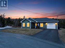 32-34 GOSSES Drive Spaniards Bay, NL A0A 3X0