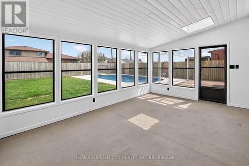 77 Balmoral Avenue, Welland (Lincoln/Crowland), ON - Indoor Photo Showing Other Room