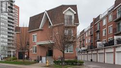 112 - 20 MACHELLS AVENUE N Toronto, ON M6K 3H8
