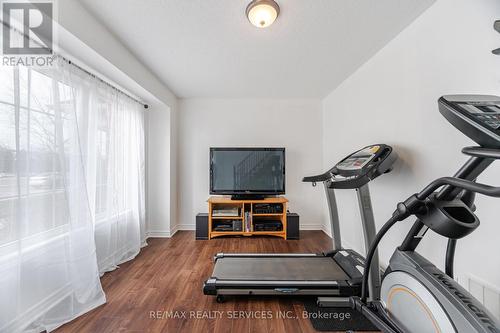 22 Mcdevitt Lane, Caledon, ON - Indoor Photo Showing Gym Room