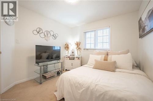 30 Fallowfield Drive, Kitchener, ON - Indoor Photo Showing Bedroom