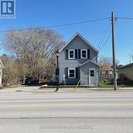 143 COLBORNE STREET W  Orillia, ON L3V 5B8