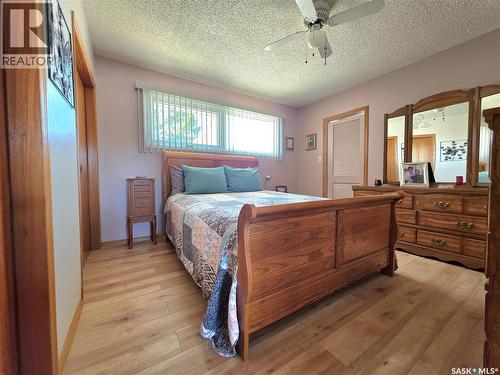 101 Fraser Avenue, Oxbow, SK - Indoor Photo Showing Bedroom