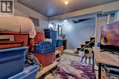 1230 Dewdney Avenue E, Regina, SK - Indoor