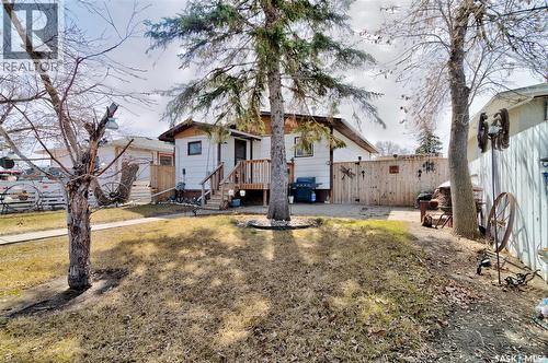1230 Dewdney Avenue E, Regina, SK - Outdoor