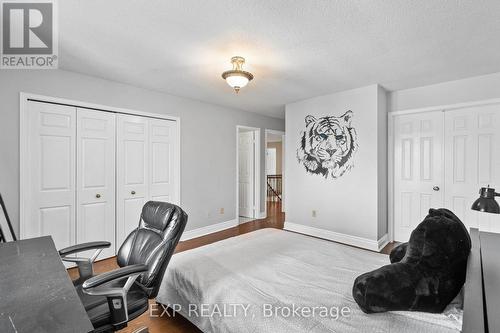 89 Windermere Crescent, Richmond Hill, ON - Indoor Photo Showing Bedroom