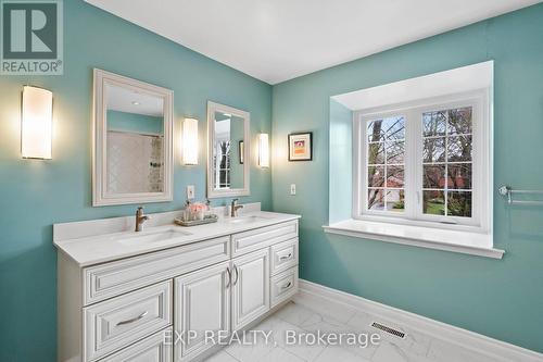 89 Windermere Crescent, Richmond Hill, ON - Indoor Photo Showing Bathroom