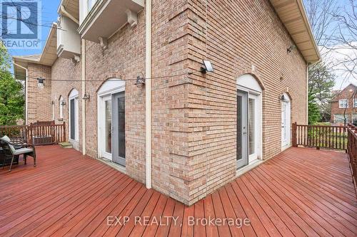 89 Windermere Crescent, Richmond Hill, ON - Outdoor With Exterior