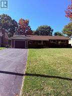 UPPER - 15 PAMELA DRIVE  Thorold (Confederation Heights), ON L2V 2X7