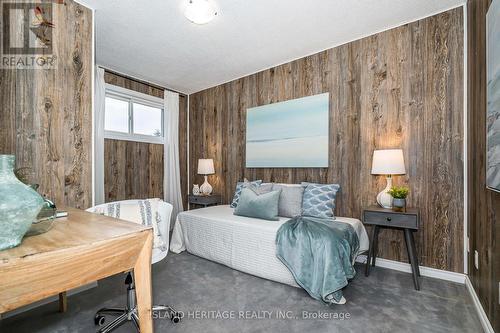 3 - 730 Cedar Street, Oshawa (Lakeview), ON - Indoor Photo Showing Bedroom