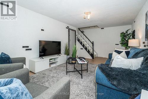 3 - 730 Cedar Street, Oshawa (Lakeview), ON - Indoor Photo Showing Living Room