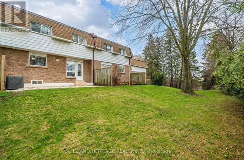 3 - 730 Cedar Street, Oshawa (Lakeview), ON - Outdoor