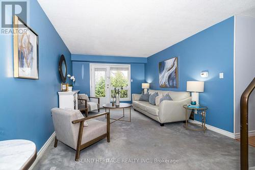 3 - 730 Cedar Street, Oshawa (Lakeview), ON - Indoor Photo Showing Living Room