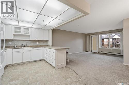 304 1622A Acadia Drive, Saskatoon, SK - Indoor Photo Showing Kitchen With Double Sink