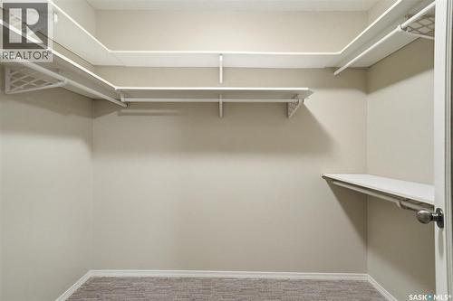 304 1622A Acadia Drive, Saskatoon, SK - Indoor With Storage
