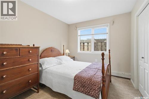 304 1622A Acadia Drive, Saskatoon, SK - Indoor Photo Showing Bedroom