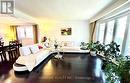 68 Sawley Drive, Toronto, ON  - Indoor Photo Showing Living Room 