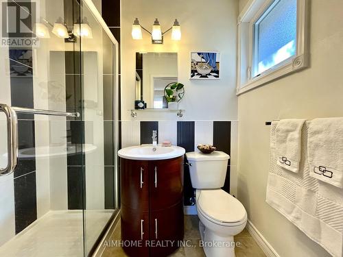 68 Sawley Drive, Toronto, ON - Indoor Photo Showing Bathroom