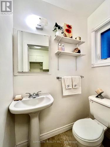 68 Sawley Drive, Toronto, ON - Indoor Photo Showing Bathroom