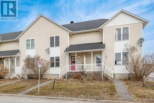 17 JOHNSTON STREET  Carleton Place, ON K7C 4R7