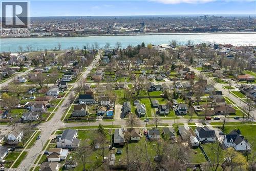 152 HIGH Street  Fort Erie, ON L2A 3R1