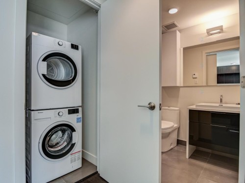 Salle de lavage - 5211-1288 Rue St-Antoine O., Montréal (Ville-Marie), QC - Indoor Photo Showing Laundry Room